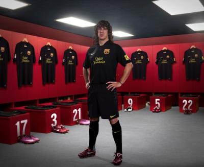 Nike_Barcelona_Away_Puyol_mr-480x393.jpg